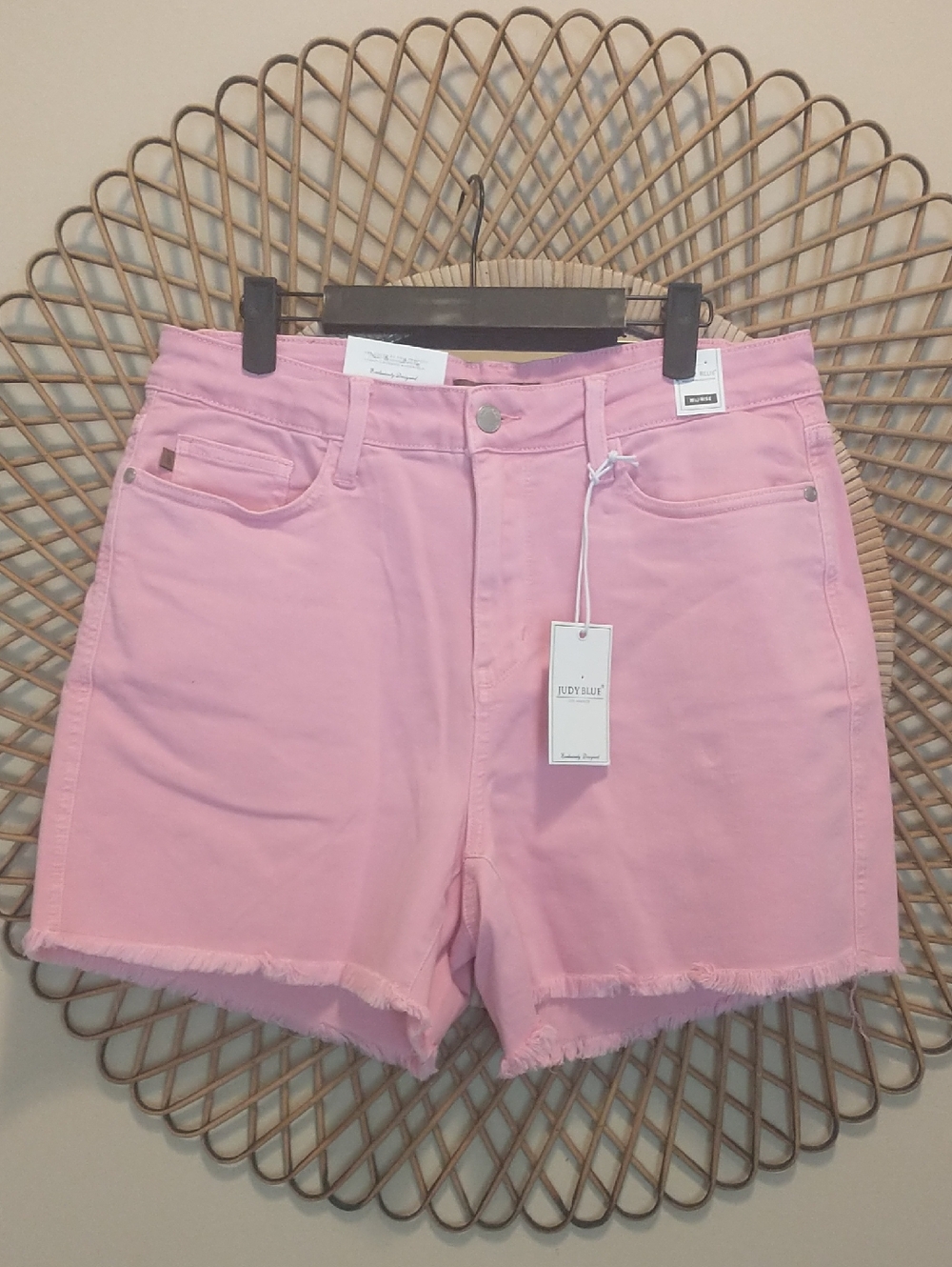 NWT! Judy Blue Pink Cutoff Denim Shorts Size 1XL